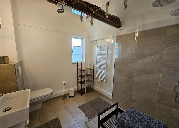 Haus-ruhe-unter-reet *